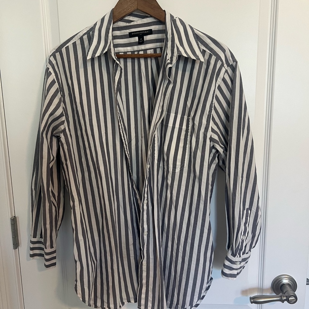 Banana Republic Grey and White Striped OverSized Button Down
